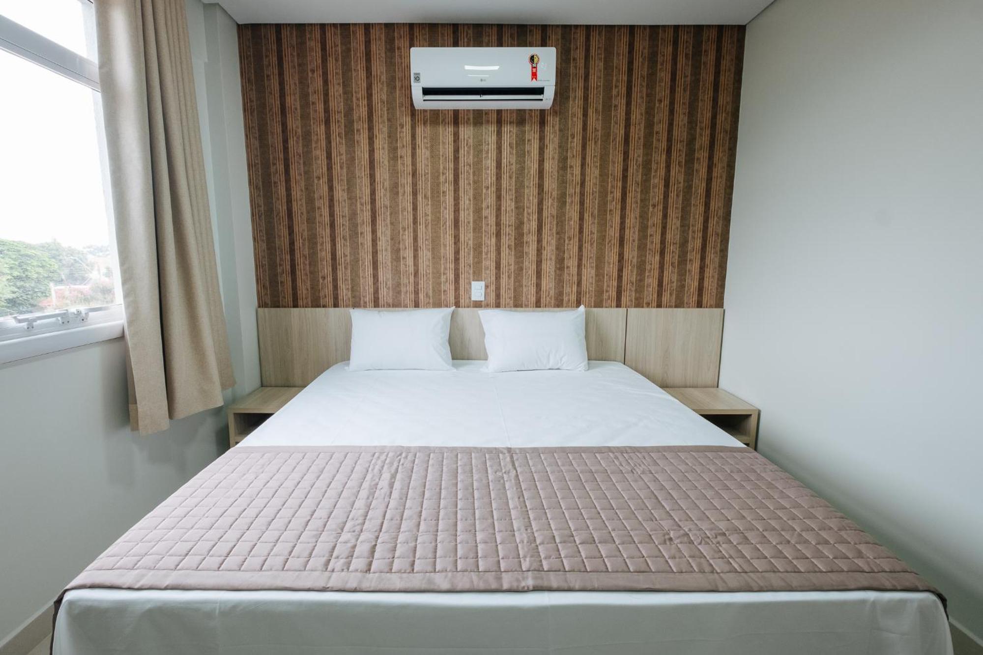 Callai Hotel Toledo  Ruang foto