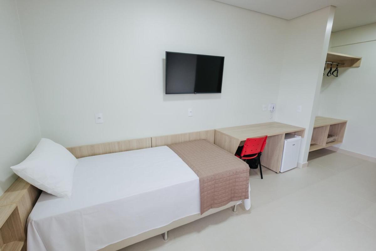 Callai Hotel Toledo  Bagian luar foto